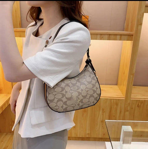 High Quality Replica Hobo Under Arm And Shoulder Bags